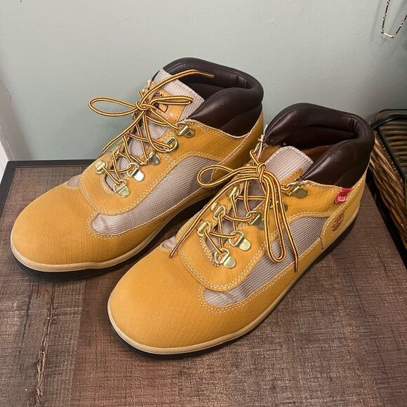 Timberland Field Boot Helcor Kids or womens Boots kids size 7 women’s sizes 8.5 - Picture 1 of 9